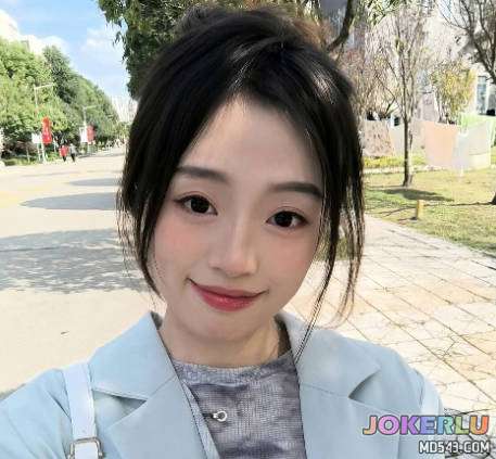  银行工作表面正经淑女暗底下是个骚母狗